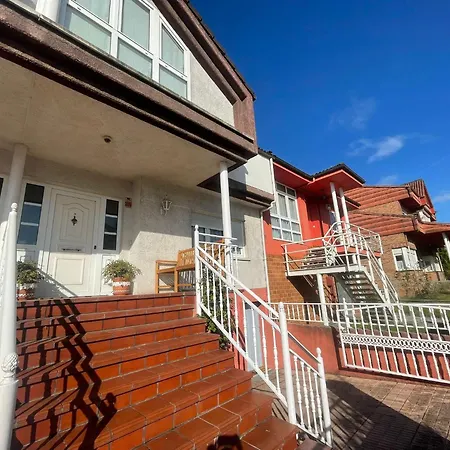 Casa Trasgu 6 Personas En Infiesto Tatil Evi