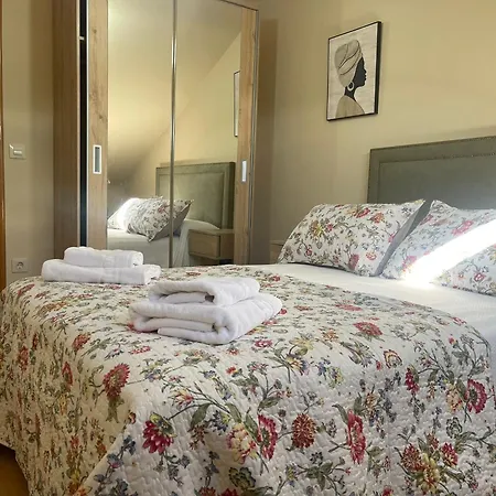 Casa Trasgu 6 Personas En Infiesto