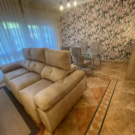 Casa Trasgu 6 Personas En Infiesto Holiday home Pilona