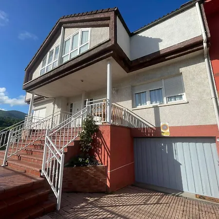 Casa Trasgu 6 Personas En Infiesto Holiday home Pilona